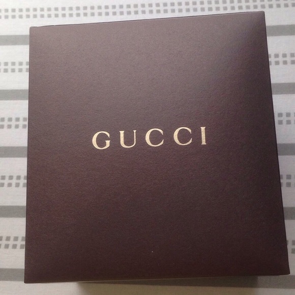 Watch - Picture 3 of 3